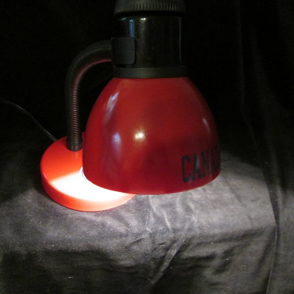 Montreal Canadiens Desk Lamp - Picture 5 of 8